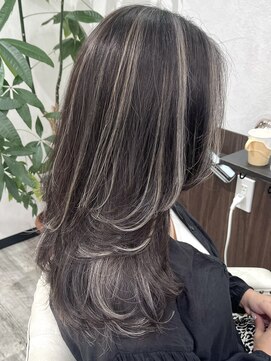 ベルヘアーデザイン 堺東(Belle hair Design) ハイライトレイヤーカットグレージュイルミナカラー韓国風堺東