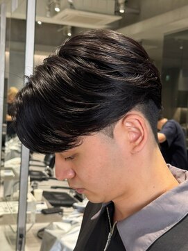 ニコ トウキョウ ロジック(nico TOKYO Logic) センターパートニュアンスパーマ