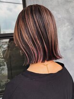 オジョマノ(OjOmano) 大人ショートハイライト髪質改善キッズカット前髪30代40代