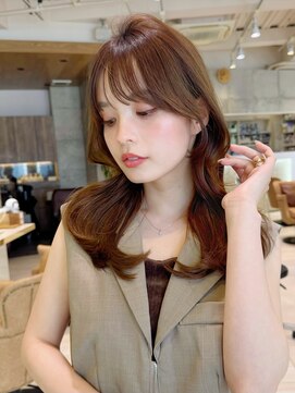 グランド(GRAND) セミロング30代40代ストレートレイヤー前髪なし前髪あり表参道