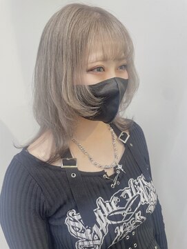 エイト 三軒茶屋店(EIGHT) ベージュ