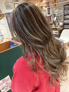 ケアヌリーチ×陰影ハイライト★