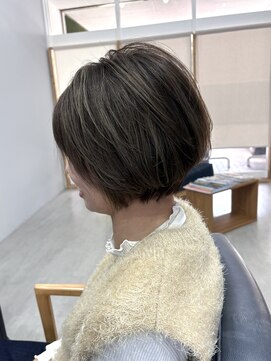 チーク(CHiiK) 白髪ぼかし（ハイライト履歴あり）