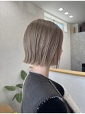 ハイトーン　切りっぱなしボブ