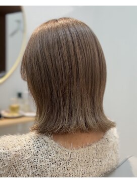 ウチコ 平尾店(u.chi.ko_si) 白髪ぼかしとボブ