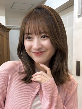 ベル 銀座並木通り店(Belle) くびれミディアムの大人ベージュヘア