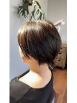 エスト(est.) ショートカット×ふんわりベージュ 20代30代40代50代
