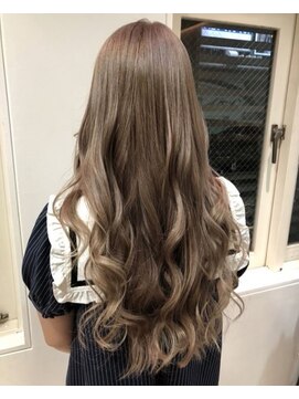 リゼル ユア 渋谷(RISEL YUA) 【シールエクステ】数分で憧れのハイトーンロングに!w/u岸野