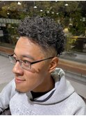アシンメトリー個性派パーマスタイル