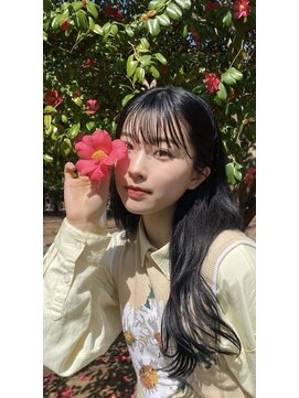 ルイス(L'wis) 大人気ブルーブラック！×エクステで作るロングウルフstyle