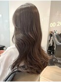 グレーベージュカラーレイヤーロング☆髪質改善ラブクロム表参道