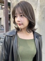 ヌード(NUDE)&nbsp;NUDEグレーベージュタッセルボブ切りっぱなしボブレイヤーボブ