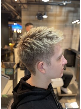 フランクスバーバー アンド ビアークラブ(FRANK'S BARBER and BEER CLUB) スパイキーベリーショートスタイルF