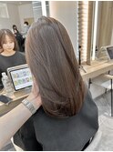 グレージュ レイヤーカット ミディアムヘア レイヤーカット