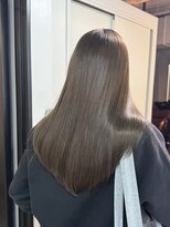 ネイヴィル オモテサンドウ(navile omotesando)&nbsp;酸性ストレート×olive beige