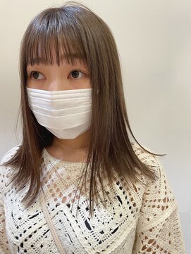 バイオレット ナゴヤ(Violet Nagoya) ぱつっと鎖骨ミディ♪