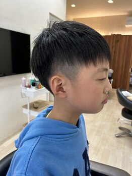 ヘアキーズ (Hair keys)の写真/メンズにも人気のサロン★髪質やクセ、骨格を見極めたカットで、扱いやすいスタイルに仕上げてくれる♪