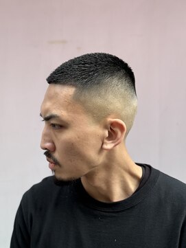 ダムディートウキョウヘアーラウンジ 上野店(DAMDEE TOKYO hair lounge) バズカット【東京/バーバースタイル/坊主フェード】