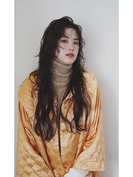 シーム 天神大名店(SEAM) ロングウェーブ Recommended for  20s to 40s.