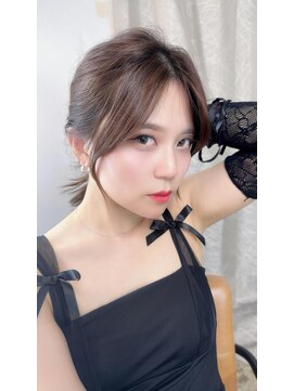 デラ バイ アフロート(DELA by afloat) 小顔カットの顔周り