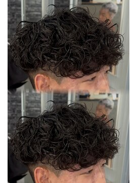 ステラ(STELLA) 外国人風スパイラルパーマ