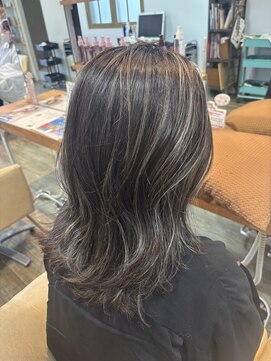 フレイムス ヘアアンドリラックス 大宮東口店(Frames) コントラスト×大人ハイライト