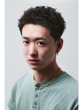 ダムディートウキョウ 北千住店(DAMDEE TOKYO) スパイキーパーマ