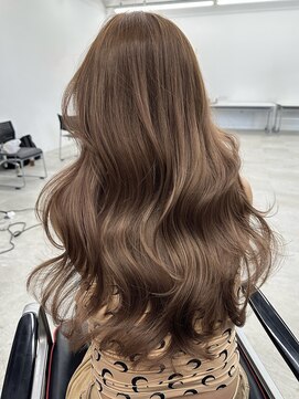 サイン 表参道(SIGN) ハッシュカット顔周りミディアムレイヤーカット表参道髪質改善♪