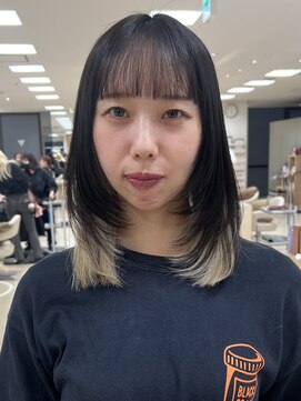 シャルムバイケンジ(Charm.by KENJE) レイヤー/レイヤーカット/ウルフ/ウルフカット/インナーカラー