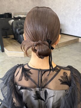 トラント ミル(TRENTEMILLE) 参列ヘア