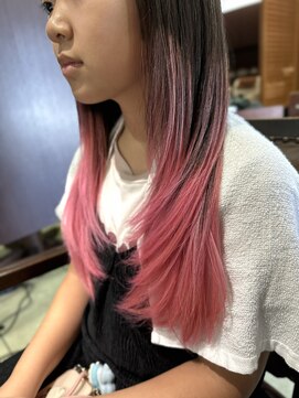 美容室 イルフェドゥ(Il fait doux) ピンクグラデーション