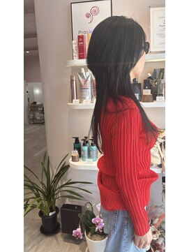 プロスプロカ(Pros-Proca) ロングレイヤー×ナチュラルストレート