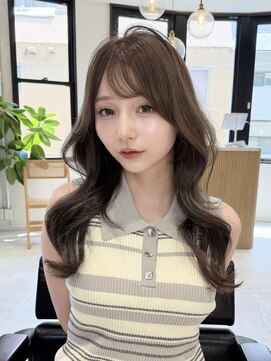 ルル(loulou) ブリーチなし♪ミントグレー×韓国風レイヤーカット顔周り