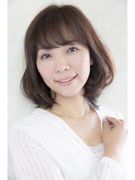 ビューティーアンドケアカロン(Beauty and Care CALON) 【銀座】40代50代おすすめ/リッチ&スイートなシナモンブラウン