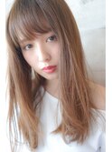 ミラレスカ栄 前髪パッツンの切りっぱなしボブbyウラタニ