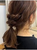シーンを問わない柔らかポニー