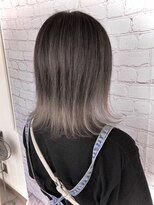 キーマン(KEYMAN)&nbsp;【外国人風】☆シルバーグラデーション☆