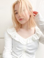 ソーコ 渋谷(SOCO) 【SUN】ナチュラルブロンズの前髪レイヤーロブ