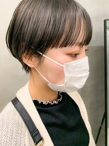 テトヘアー(teto hair) マッシュショート、ワイドバング、ブリーチ、グレーアッシュ