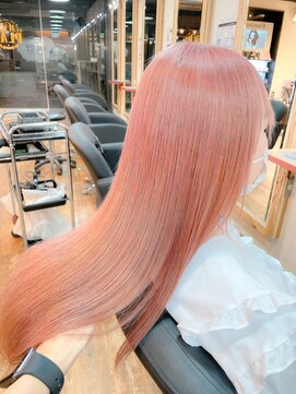 エイト プラット 渋谷2号店(EIGHT plat) コーラルピンク　ケアブリーチ　ダブルカラー EIGHT4/1