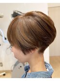 前下がり刈り上げショート