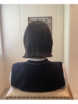 リコ ヘアー(Lico Hair) ブラントボブ