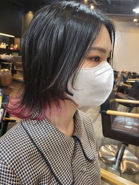 ラフィット(lafit) ウルフカット+裾カラー