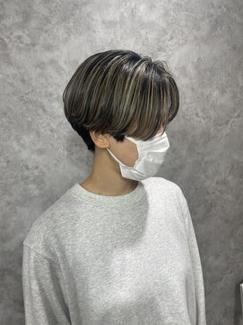 コーパル(copal) ハイライトだけで作るカラー・男女ともにおすすめスタイル