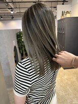 メリー オオサカ(Merly Osaka)&nbsp;contrast greige balayage