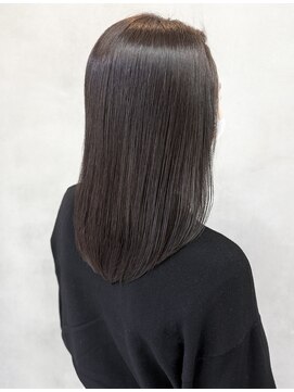 メグロ 相模大野(MEGURO) 縮毛矯正/ミニウルフ/チェリーブラウン/ホワイトグレージュ81