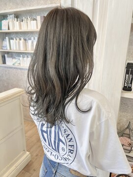 キャアリー(Caary) 福山Caaryブリーチなしオリーブベージュイルミナカラー20代30代