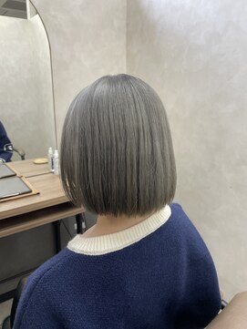 テーラヘアー ユーカリが丘店(TELA HAIR) グレー