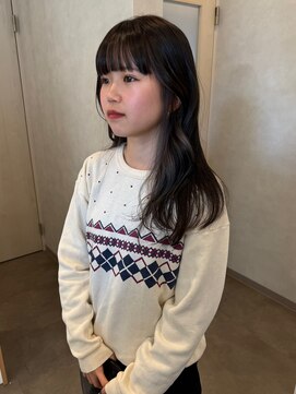 リタ(Lita.) インナーカラー　グレー　透明感カラー