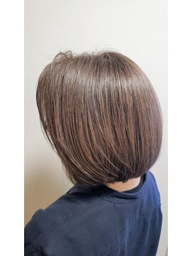 ルアナ 大宮(Luana) 脱×白髪染め×ボブ